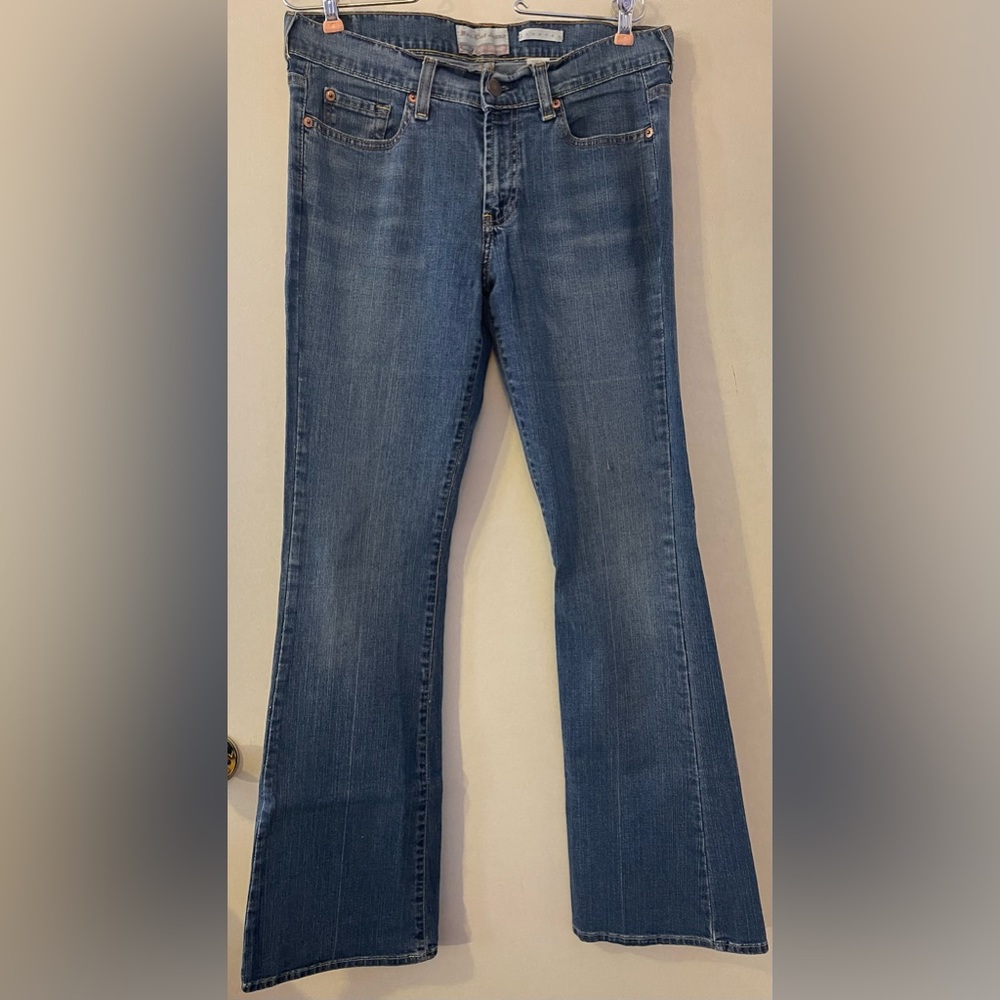 $9 Old Navy Ultra Low Waist Stretch Boot-Cut Jeans, 8 Regular